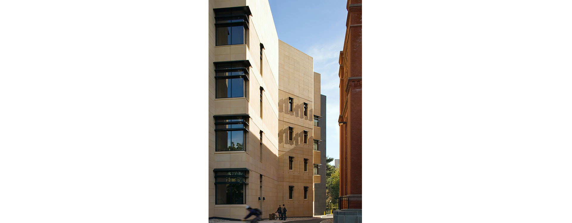 Yale University, Malone Engineering Center Vetter Stone Alabama Stone